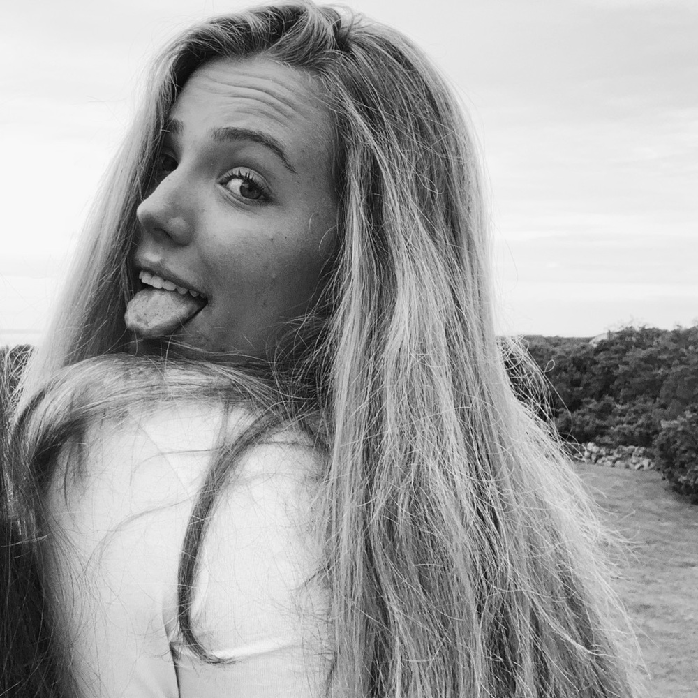 Meet your Posher, Charlotte